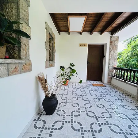 Casa Raiz Y Cumbre Mestas De Con